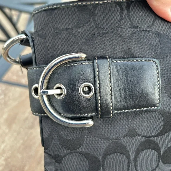 Coach Classic Signature Hobo Monogram Purse Handbag In great condition💕 9x10 - Picture 8 of 9